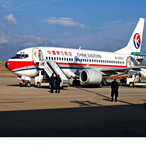 萨尔图航空空运航空快运业稳步发展的原因是什么？